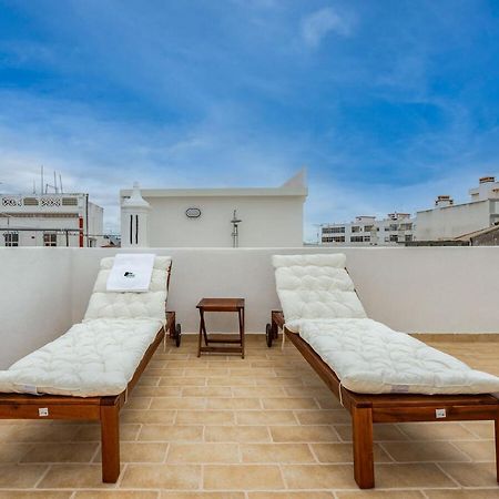 Tia Anica House II - Apartment With Terrace In Central Fuseta Beach Village Eksteriør bilde